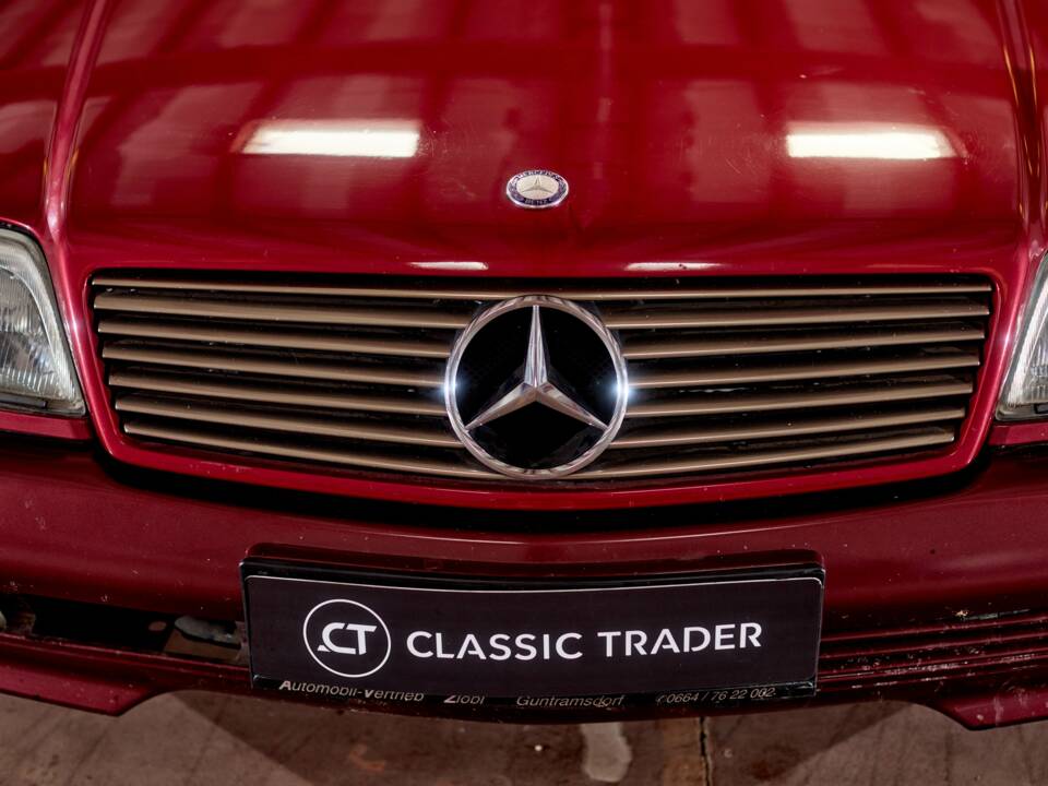 Image 34/43 of Mercedes-Benz 500 SL (1992)