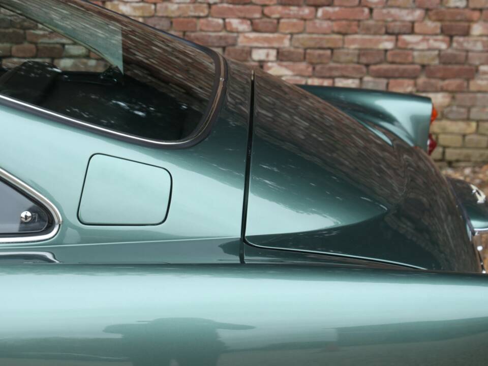 Bild 33/50 von Aston Martin DB 4 (1962)