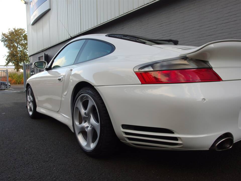Bild 40/99 von Porsche 911 Turbo (2004)