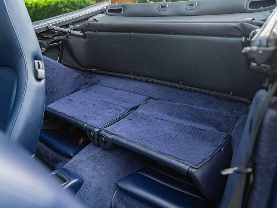 Image 50/50 of Porsche 911 Carrera 2 (1991)