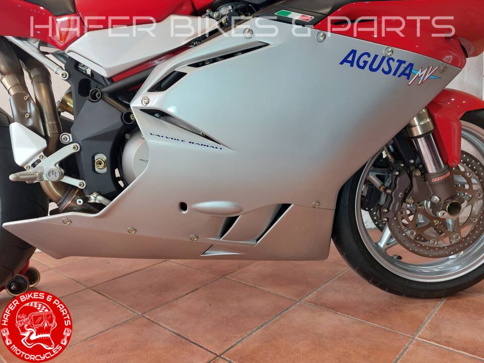 Afbeelding 23/47 van MV Agusta F4 1000 S (2004)