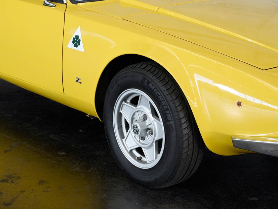 Image 23/50 of Alfa Romeo Junior Zagato GT 1600 (1974)