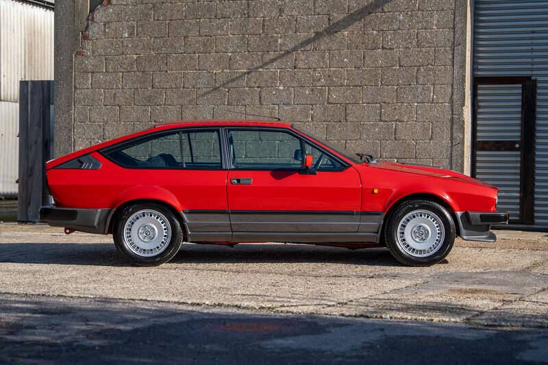 Bild 5/49 von Alfa Romeo GTV6 Autodelta (1983)