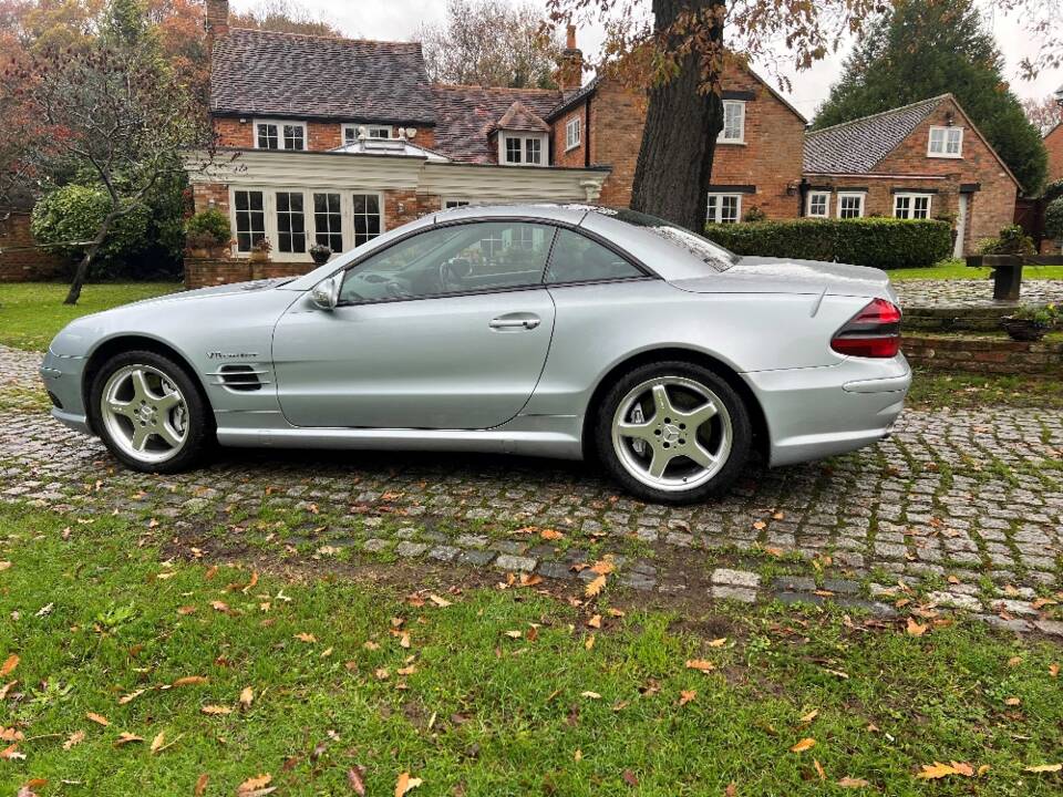 Imagen 8/30 de Mercedes-Benz SL 55 AMG (2003)