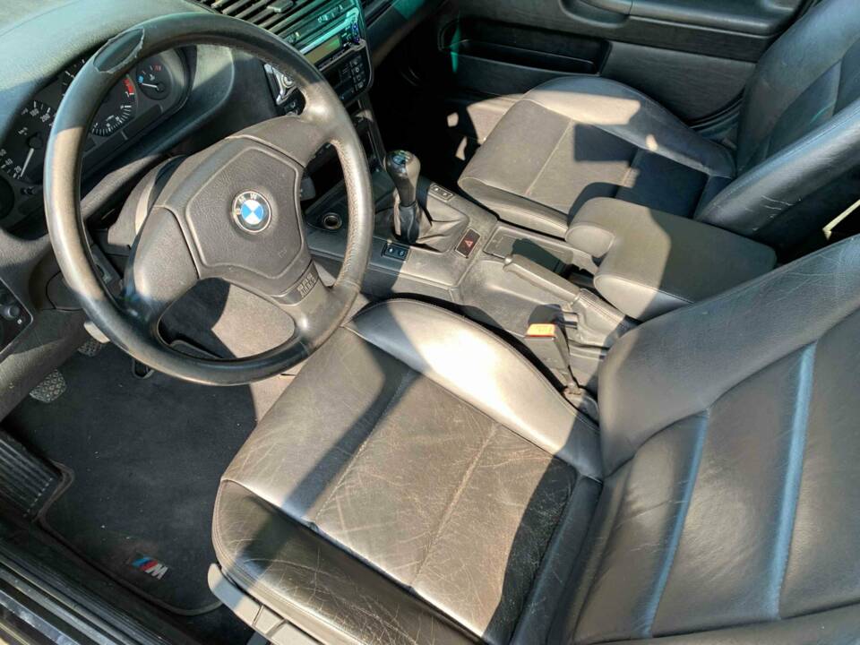 Image 5/5 of BMW 316i (1998)