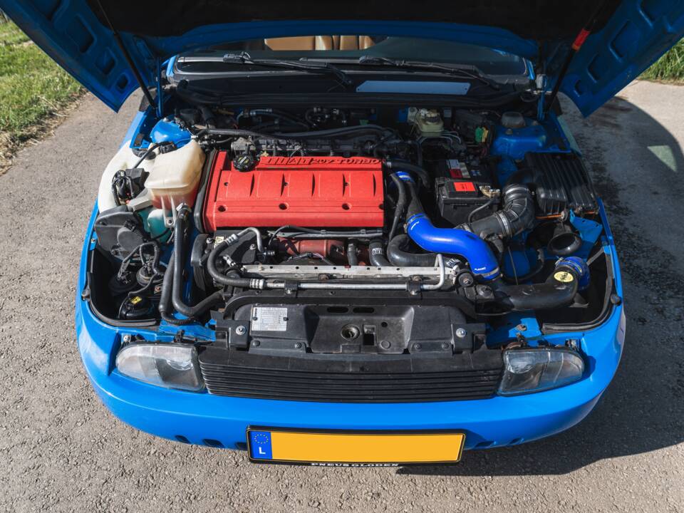Bild 12/19 von FIAT Coupé 2.0 20V Turbo (1997)