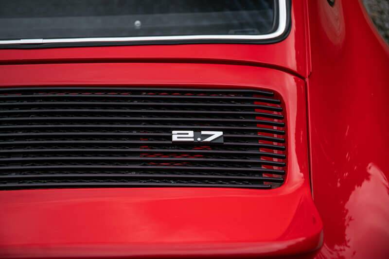 Image 34/44 of Porsche 911 Carrera RS 2.7 (Touring) (1969)