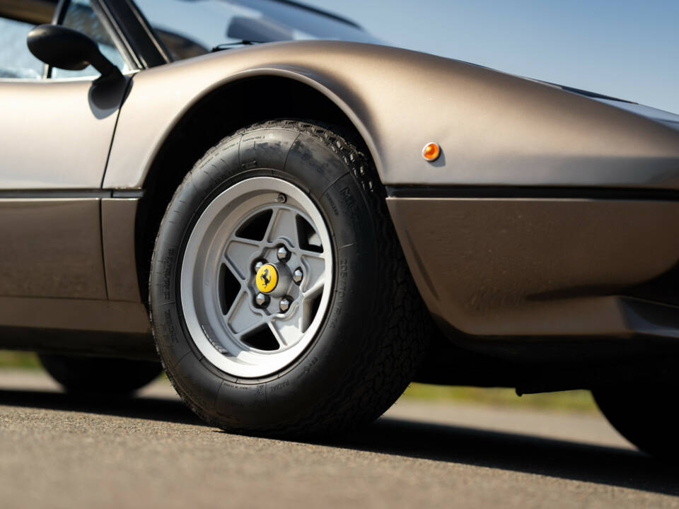 Bild 14/43 von Ferrari 308 GTS (1978)