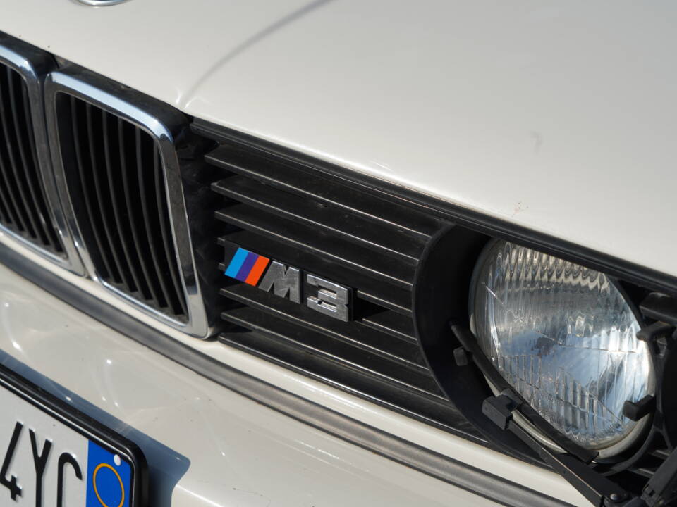 Immagine 7/34 di BMW M3 (1987)