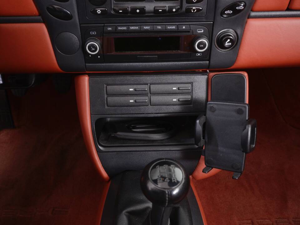 Image 30/30 of Porsche Boxster (1999)