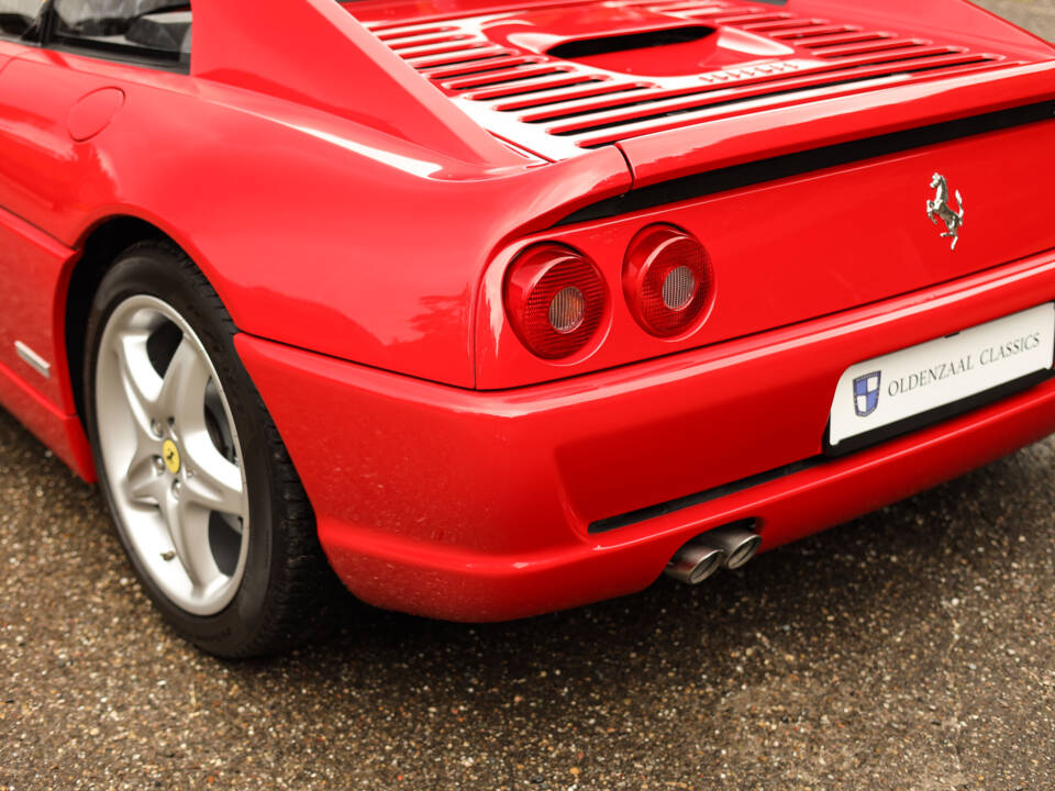 Immagine 42/76 di Ferrari F 355 F1 GTS (1997)