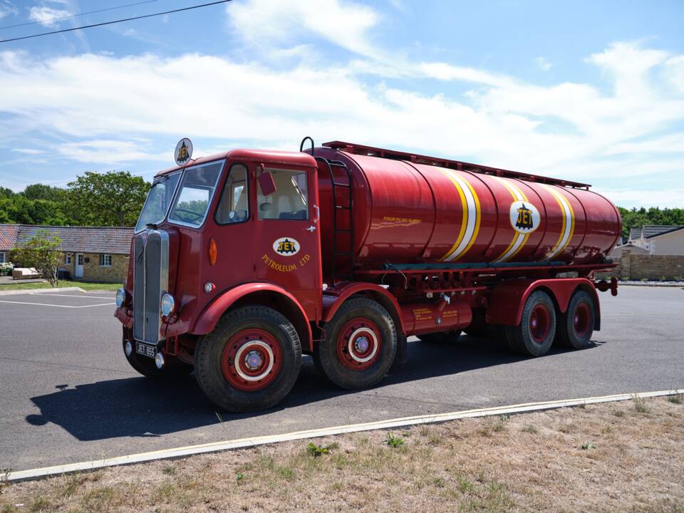 Bild 8/42 von AEC Mammoth Major Tanker (1954)