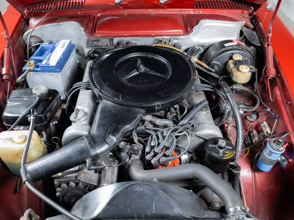 Image 38/38 of Mercedes-Benz 350 SL (1973)