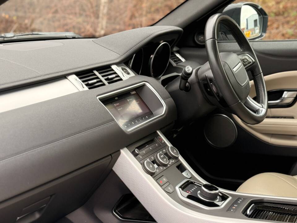 Bild 24/30 von Land Rover Range Rover Evoque TD4 (2017)