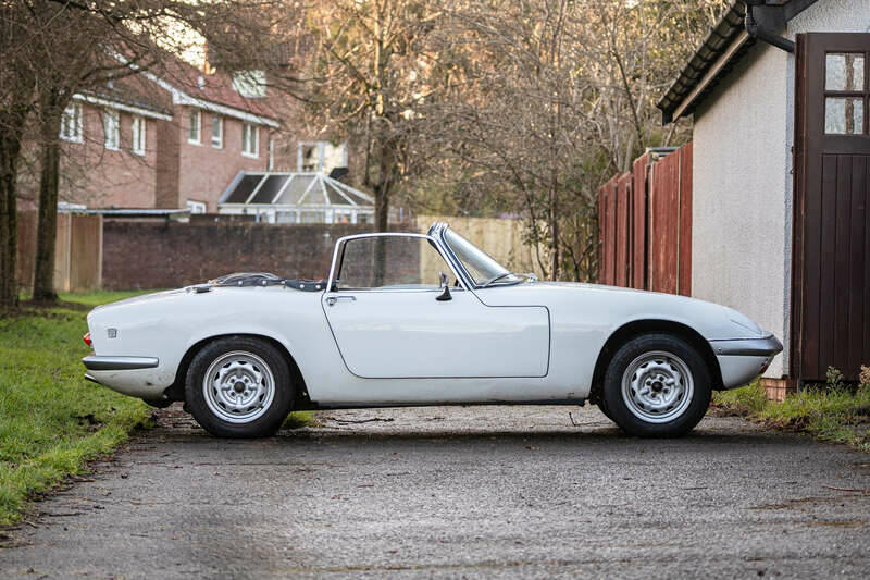 Image 5/34 de Lotus Elan SE (1967)