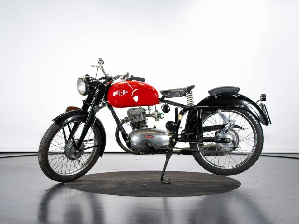 Bild 1/50 von Gilera 150 Sport (1951)