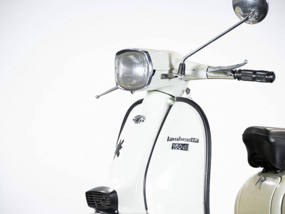 Immagine 30/45 di Innocenti Lambretta 150 DL (1970)