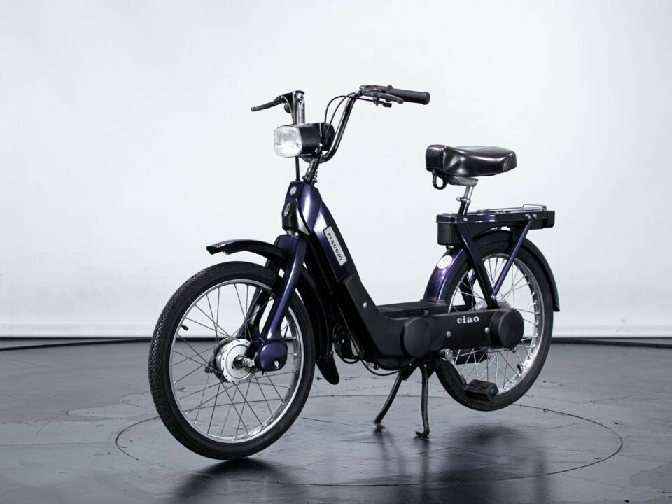 Imagen 8/50 de Piaggio DUMMY (1996)