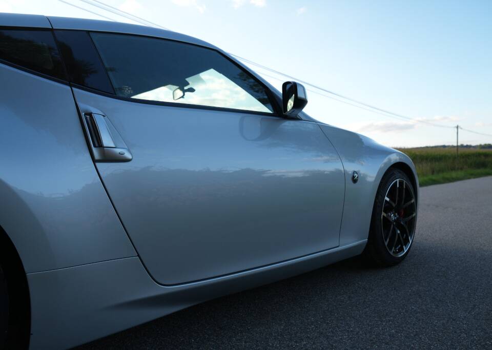 Image 26/30 of Nissan 370Z (2014)