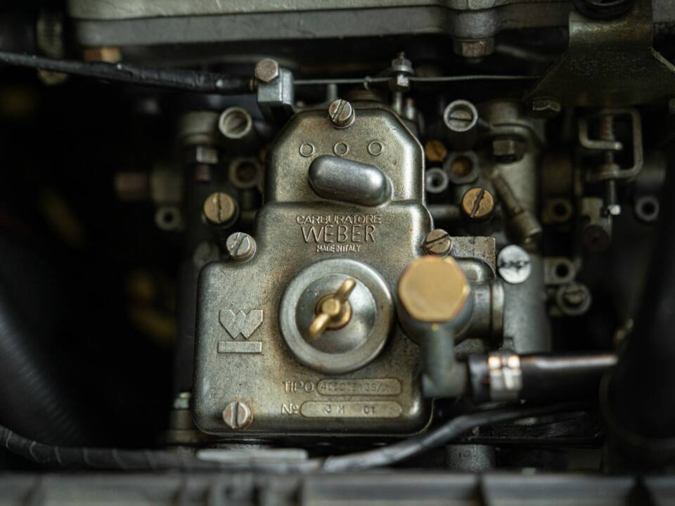 Imagen 50/50 de Alfa Romeo Giulietta 1.8 (1985)