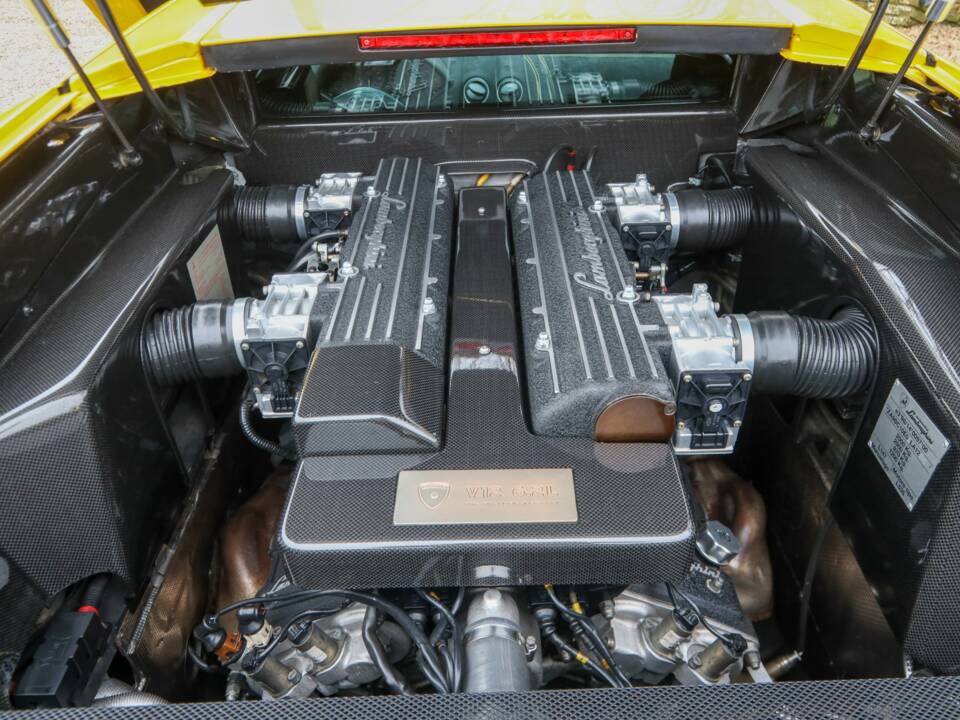 Immagine 40/50 di Lamborghini Murciélago (2002)