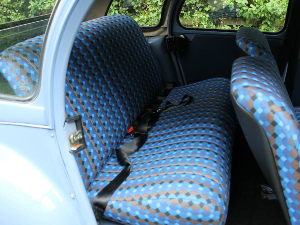 Immagine 15/18 di Citroën 2 CV 6 Charleston (1987)