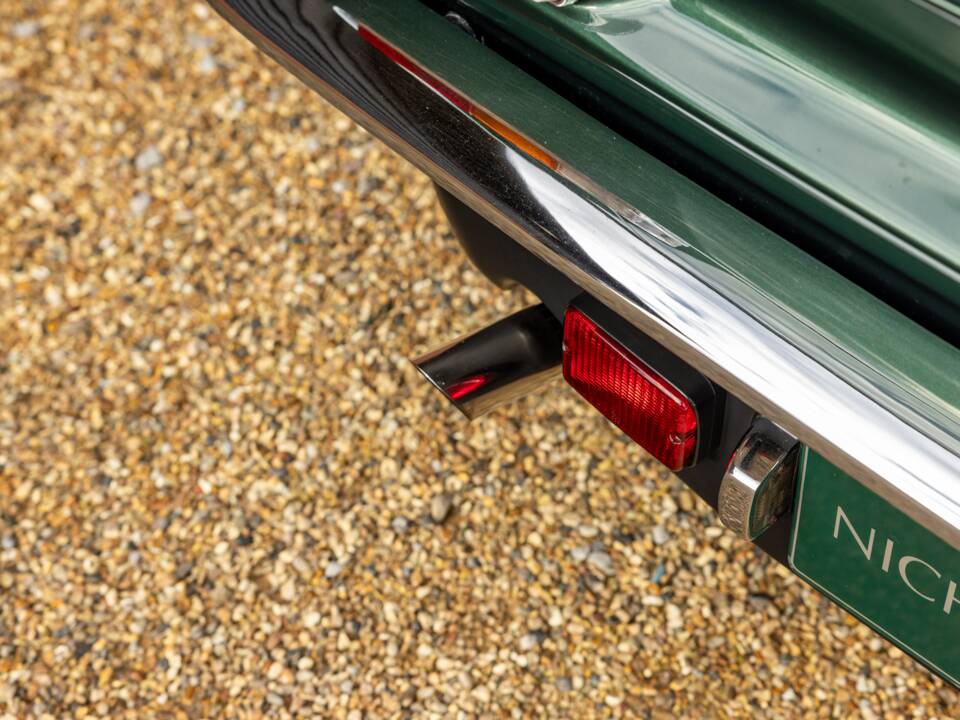 Bild 65/92 von Aston Martin V8 Volante X-Pack (1989)