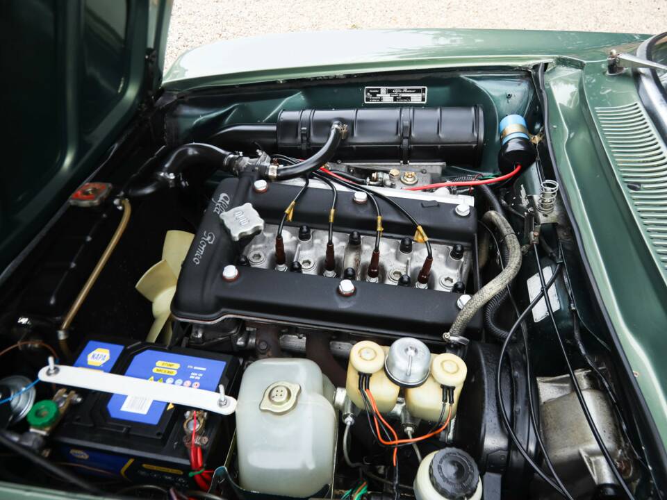 Bild 4/50 von Alfa Romeo 1750 GT Veloce (1971)