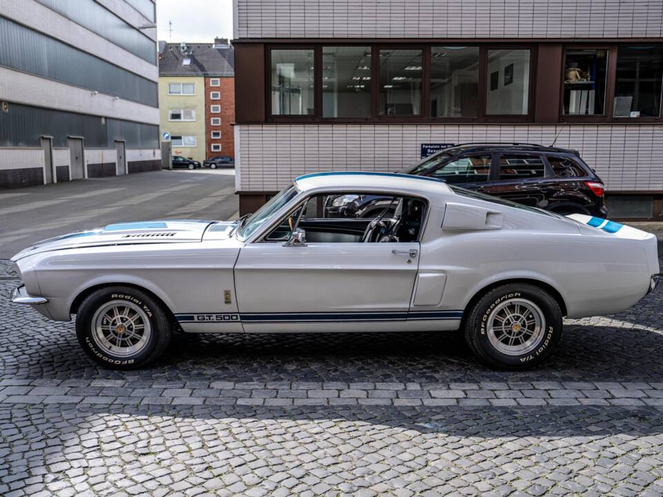 Immagine 2/22 di Ford Shelby GT 500 (1967)