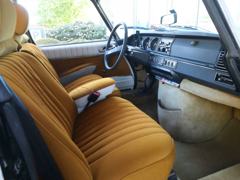 Image 39/50 of Citroën DS 20 Pallas (1971)