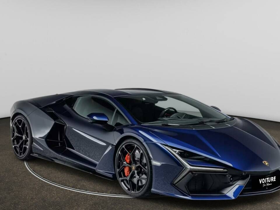 Immagine 3/15 di Lamborghini Revuelto (2024)
