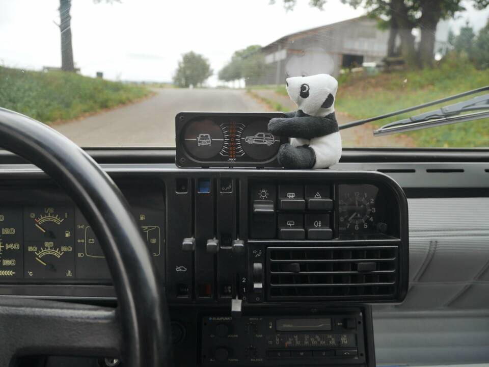 Image 21/36 of FIAT Panda 4x4 1,0 (1989)