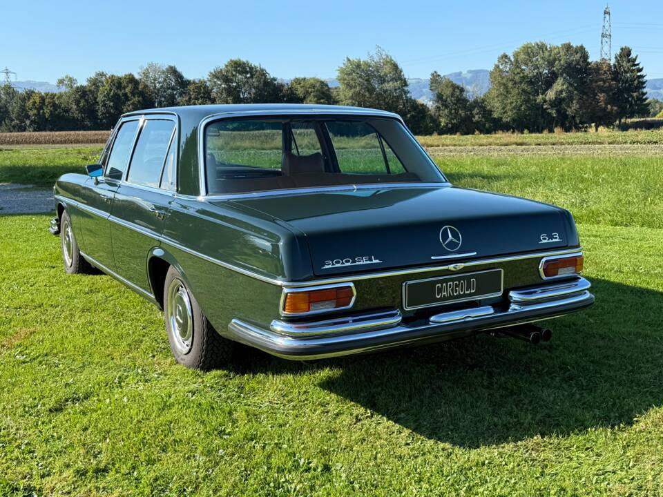 Image 3/39 of Mercedes-Benz 300 SEL 6.3 (1970)