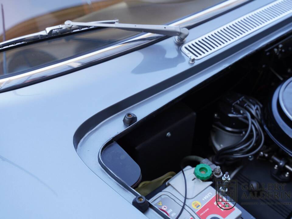 Bild 14/50 von Ferrari 330 GT 2+2 (1965)