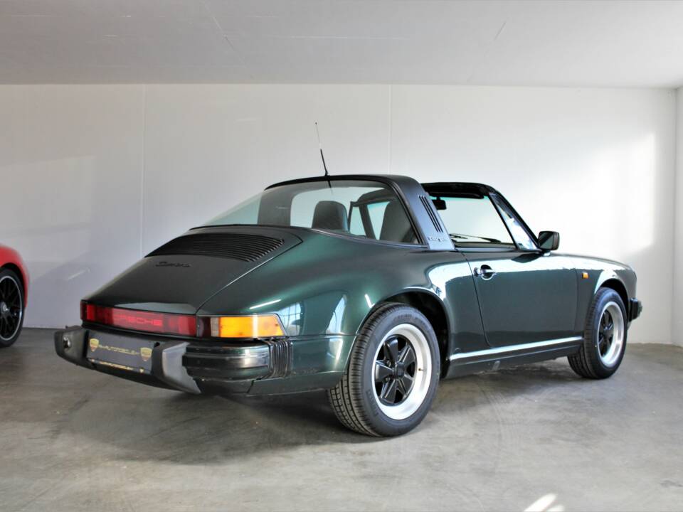 Bild 9/9 von Porsche 911 Carrera 3.2 (1989)