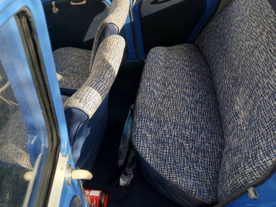 Image 4/8 of Renault Dauphine (1960)