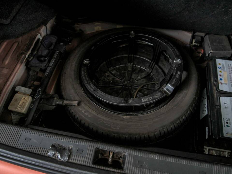 Image 43/50 of Mercedes-Benz CLK 430 (1999)