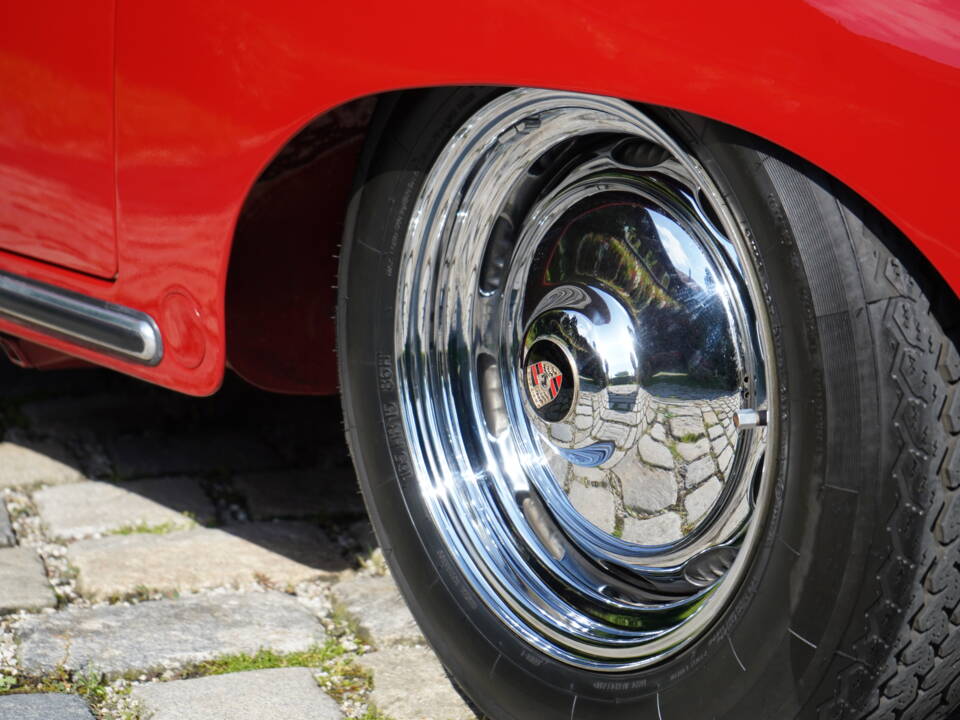 Image 18/35 of Porsche 356 A 1600 Speedster (1957)