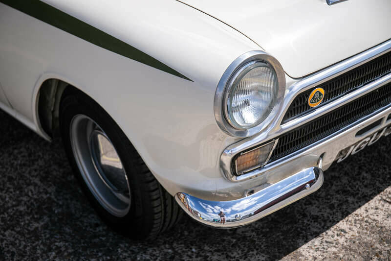 Image 29/44 de Ford Lotus Cortina (1965)