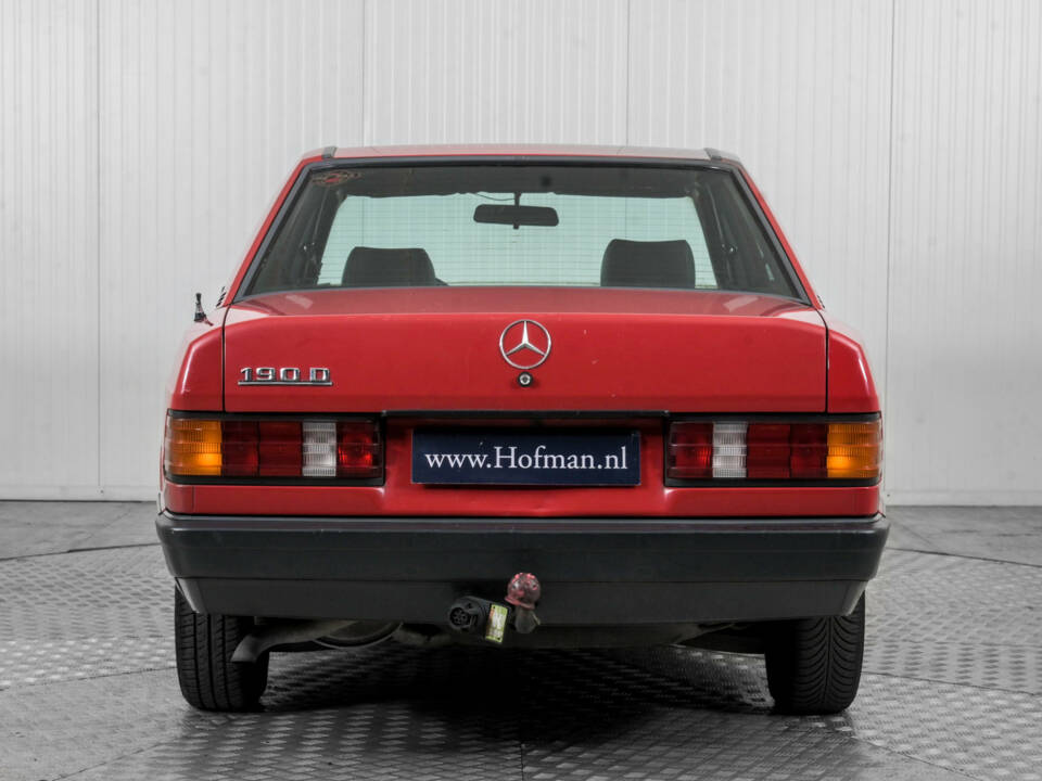 Afbeelding 14/50 van Mercedes-Benz 190 D (1984)