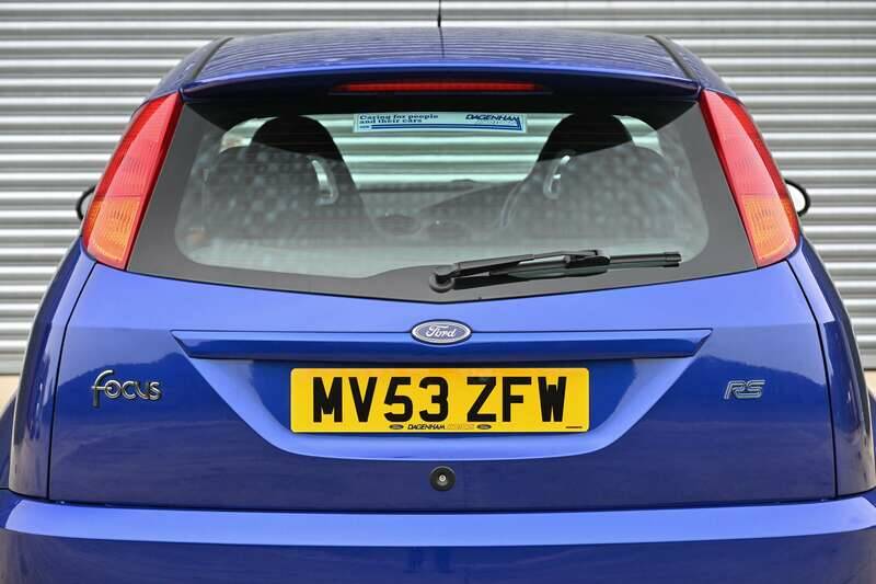 Image 15/50 of Ford Focus RS (2003)