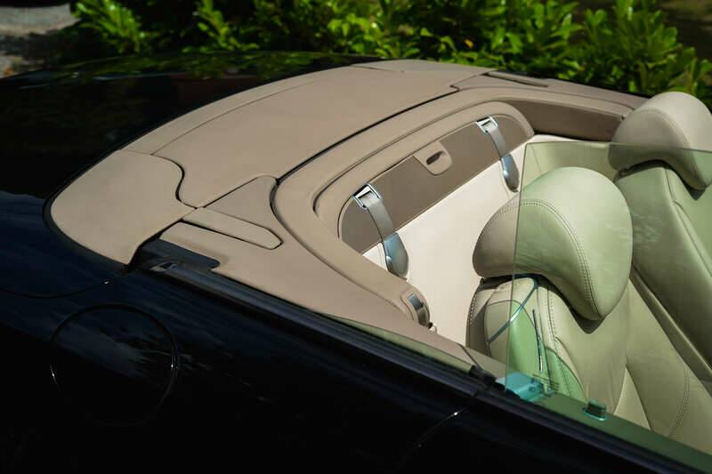 Image 44/50 of Mercedes-Benz SL 350 (2003)