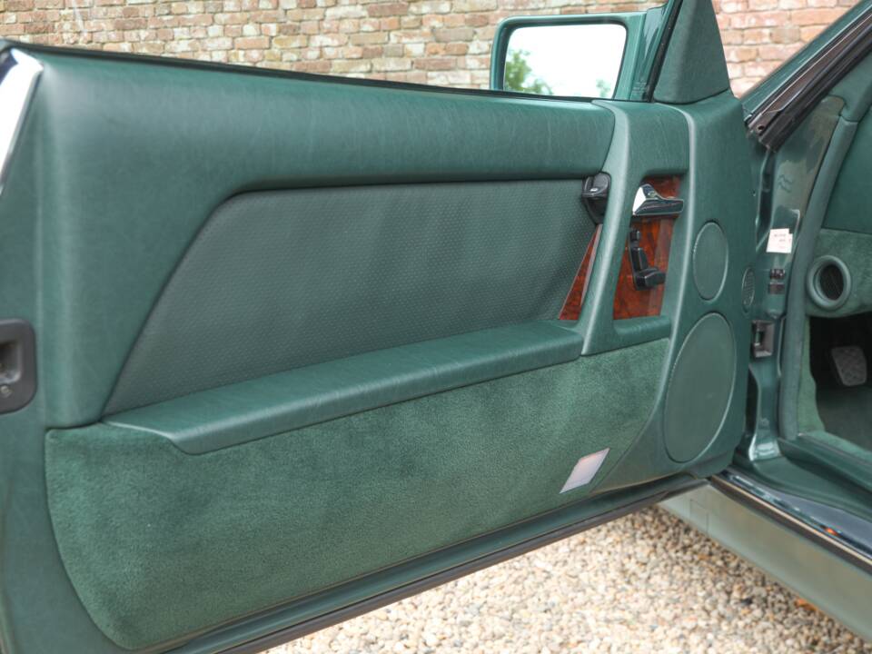 Afbeelding 32/50 van Mercedes-Benz 300 SL-24 (1992)
