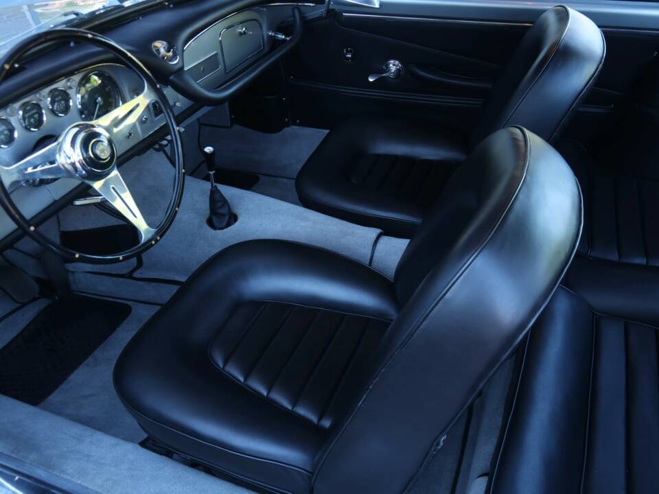 Bild 8/50 von Maserati 3500 GT Touring (1961)