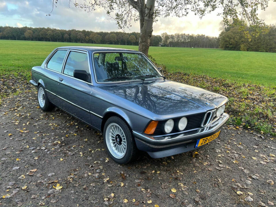 Immagine 1/5 di BMW 323i (1980)