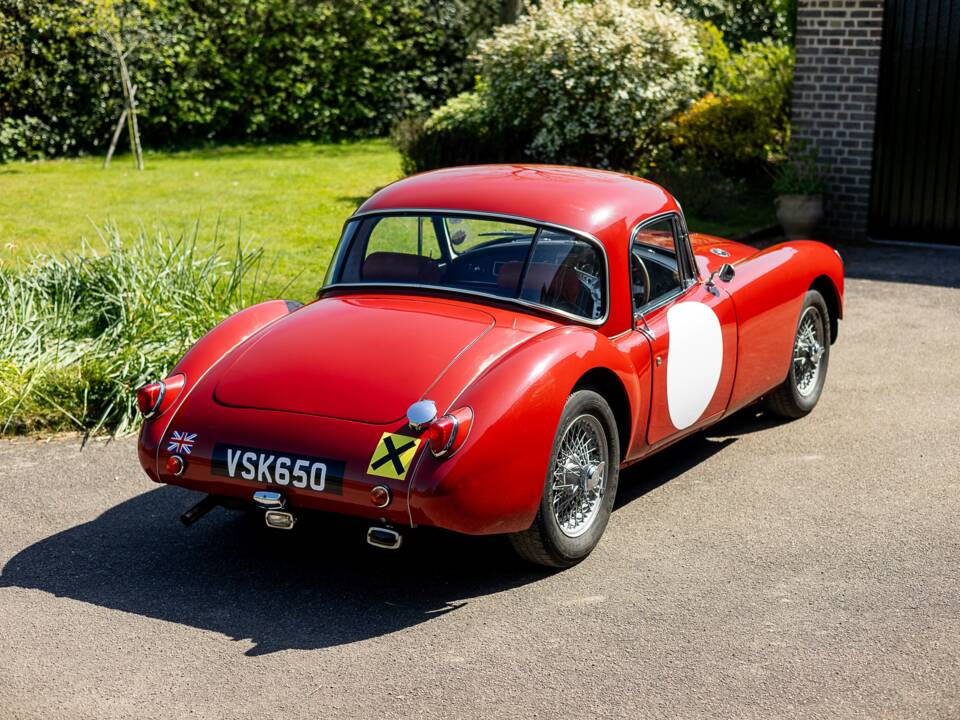 Image 20/50 de MG MGA 1500 (1957)