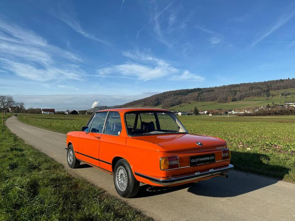 Afbeelding 2/18 van BMW 1502 (1977)
