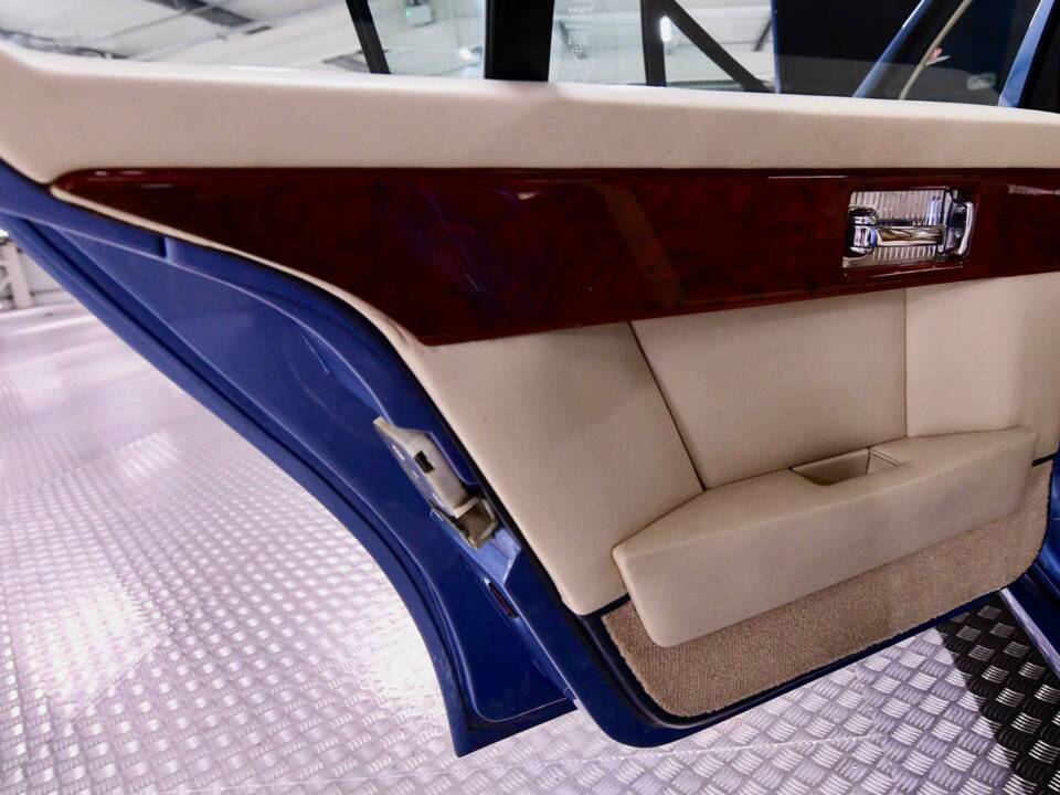 Imagen 21/50 de Aston Martin Lagonda (1989)