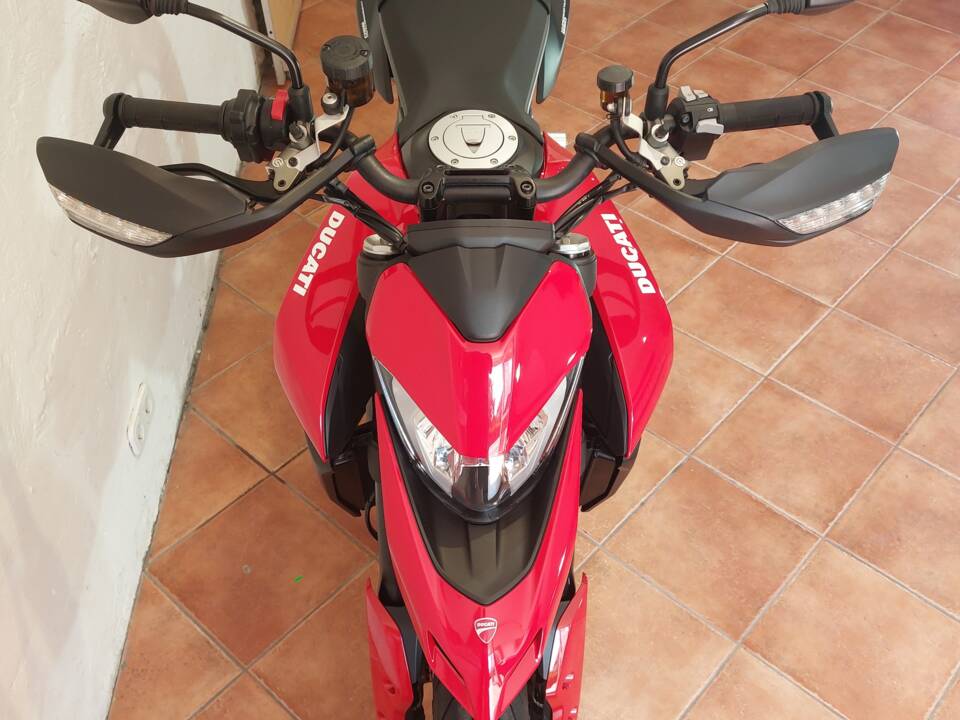 Immagine 12/40 di Ducati Hypermotard 950 (2023)