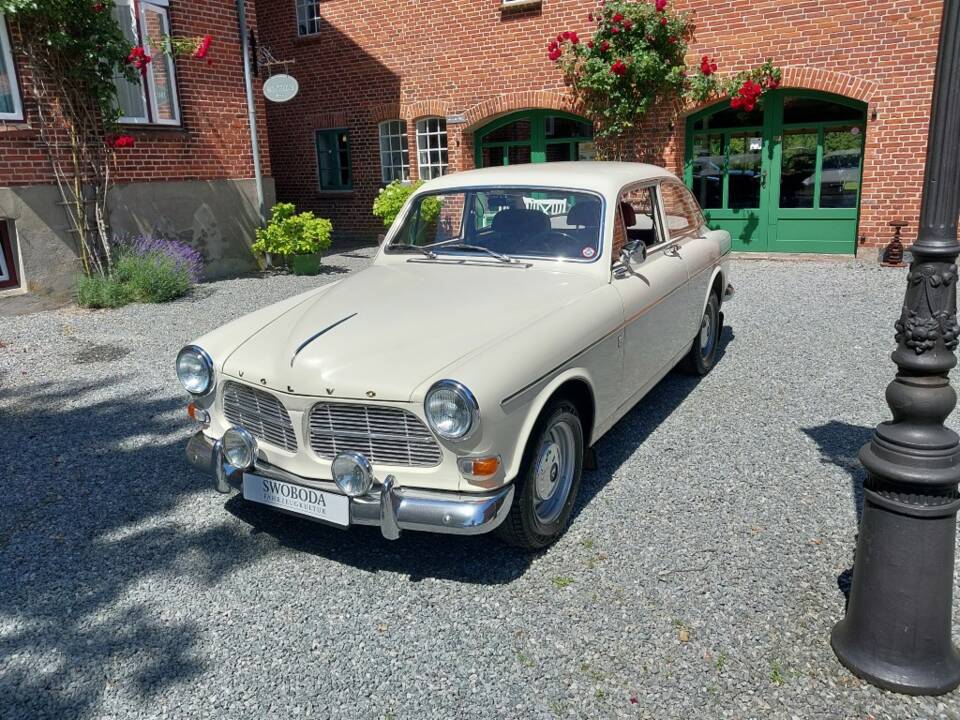Image 8/15 of Volvo P 121 (1965)